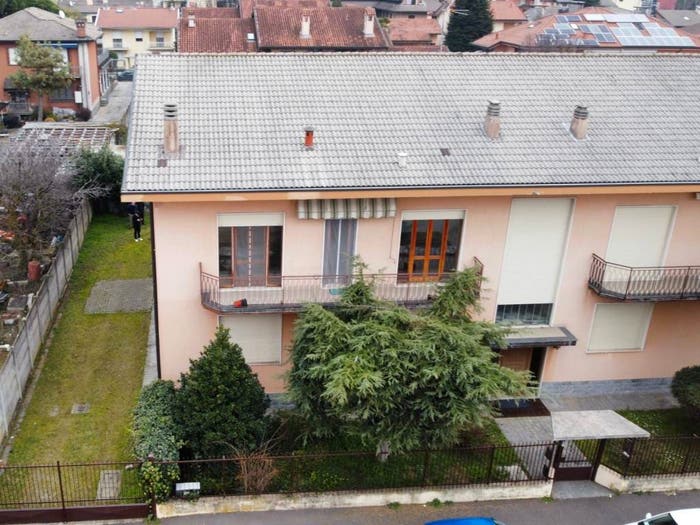 Casa quadrilocale in vendita in Via Pionieri dell'Aria, Nuovo Ospedale San Paolo, Legnano