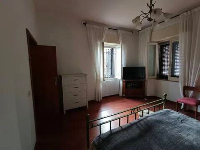 Casa con 6 locali in vendita in Via San Gabriele No Number, Feliciantonio, Alanno