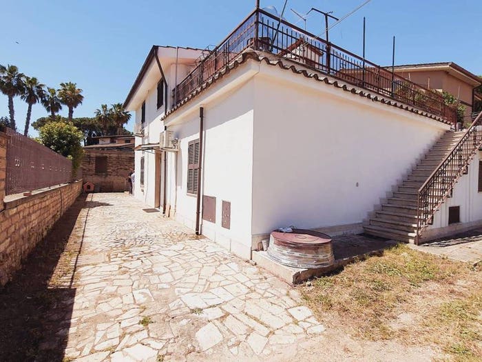 Casa con 6 locali in vendita in Castel di Leva, Roma