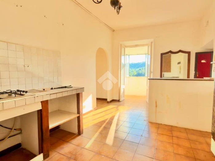 Appartamento trilocale in vendita in VIA GARIBALDI, Centro, Morlupo