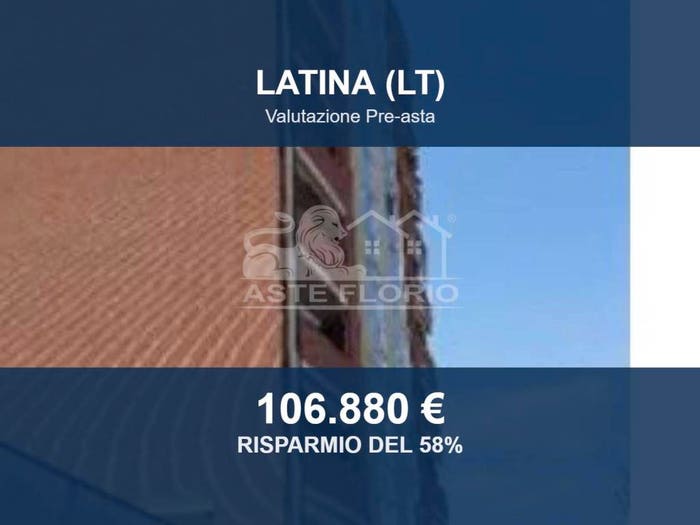 Appartamento quadrilocale in vendita in Via Ufente snc, Centro Centro Storico Nicolosi, Latina