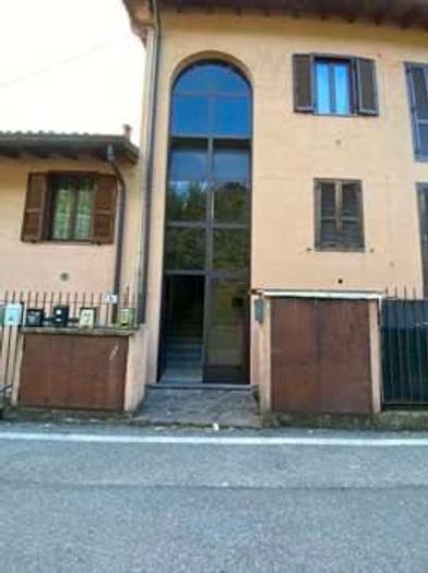 Appartamento bilocale in vendita in Via dei Mille, Ghiaie, Bonate Sopra