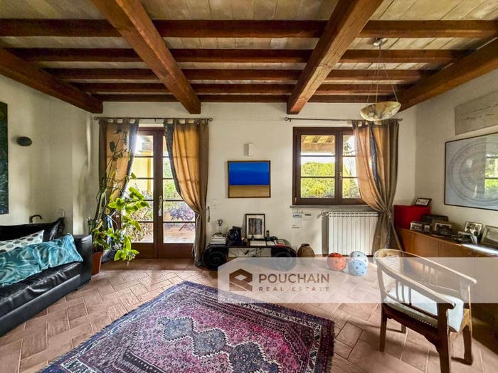 Casa con 6 locali in vendita in Sutri