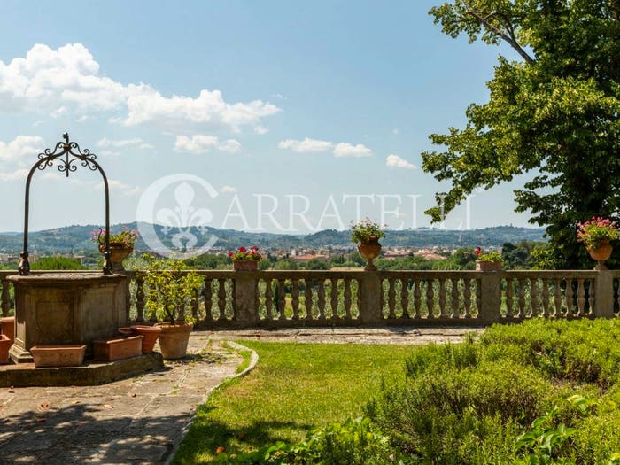 Casa con 6 locali in vendita in Via della Capponcina, Settignano, Firenze