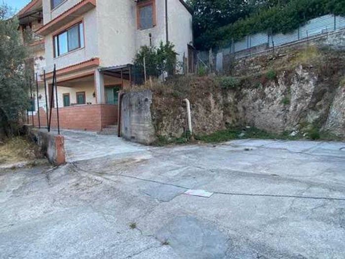 Casa con 6 locali in vendita in Via San M, Piano Dei Geli, Monreale