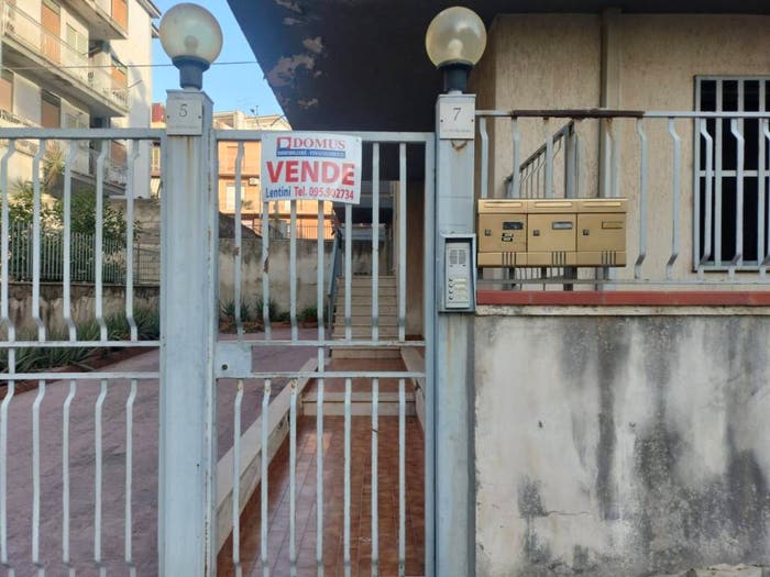 Casa con 5 locali in vendita in Via Pietro Nenni, Lentini