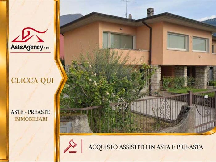 Appartamento quadrilocale in vendita in Via del Parco, Centro, Nave