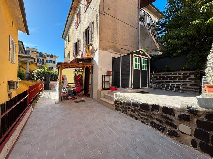 Appartamento bilocale in vendita in Corso Giuseppe Garibaldi, Orte Scalo, Orte