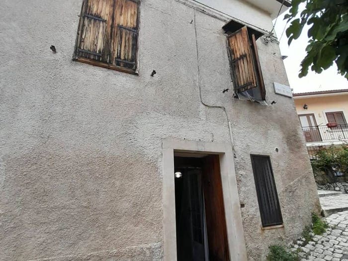 Casa trilocale in vendita in Via Fonte del Pesco, Roccacinquemiglia, Castel di Sangro