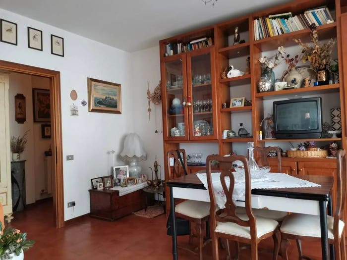 Appartamento con 5 locali in vendita in Viale Mario Fabiani, Semicentro Zona Stadio, Certaldo