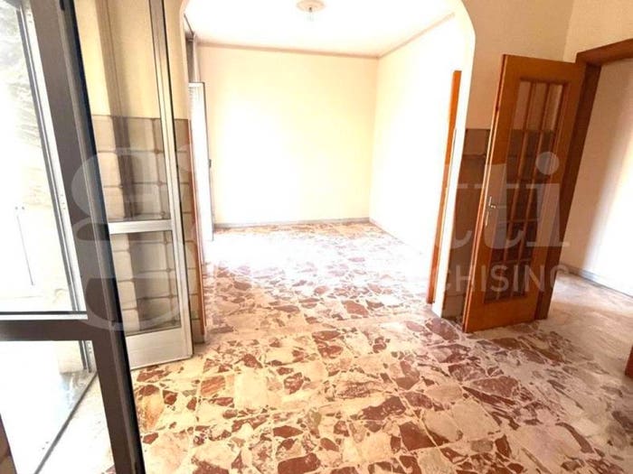 Appartamento con 5 locali in vendita in Via dei Mille, Nicastro Sambiase, Lamezia Terme