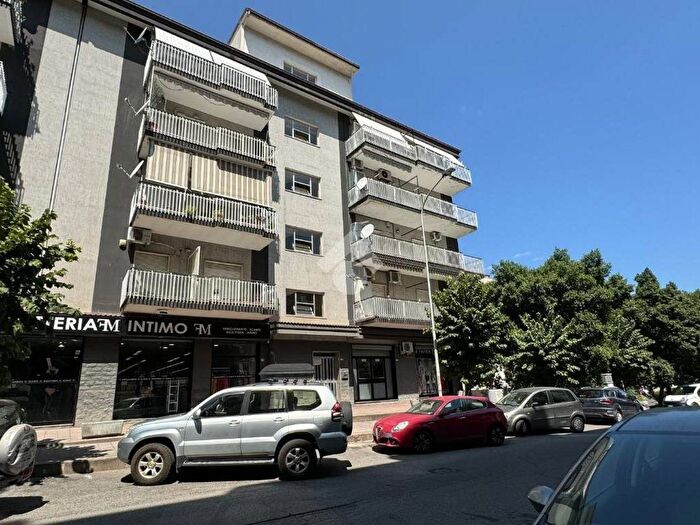 Appartamento trilocale in vendita in Via Bernardino Telesio, Rossano Stazione, CoriglianoRossano