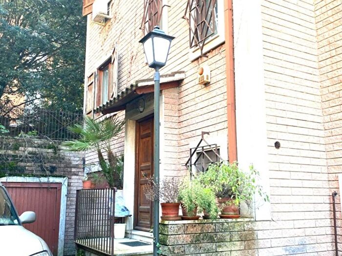 Casa con 6 locali in vendita in Via Cassia, La Storta, Roma