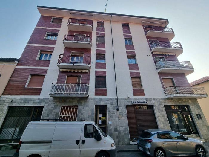 Appartamento quadrilocale in vendita in Corso Italia, Bianzè