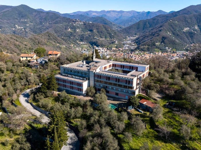Casa con 6 locali in vendita in Via Miramare, San Bartolomeo, Leivi