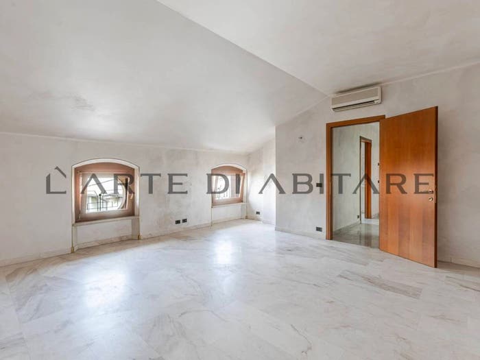 Appartamento quadrilocale in vendita in Corso Vittorio Emanuele II, Villafranca di Verona