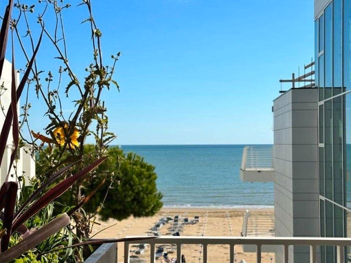 Appartamento quadrilocale in vendita in Viale Venezia, Lido Centro Ovest, Jesolo