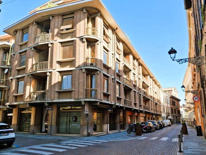 Appartamento con 5 locali in vendita in Strada Luglio, Centro Storico, Parma