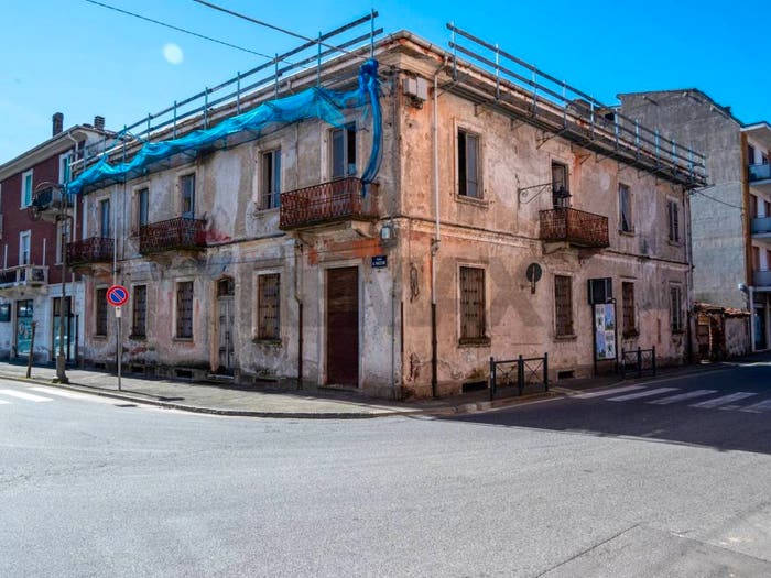 Casa con 6 locali in vendita in Centro, Romagnano Sesia