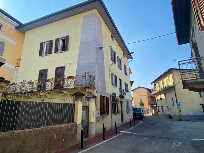 Casa quadrilocale in vendita in Via delle Corti, Centro, Valmorea