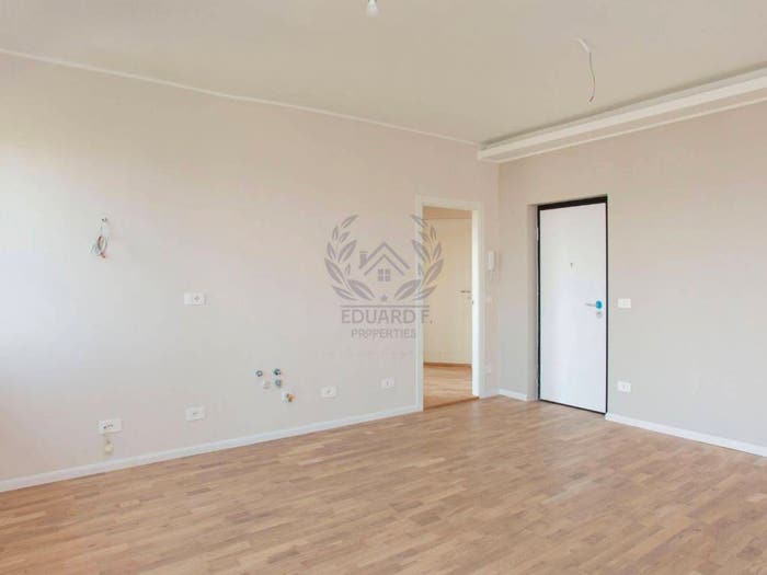 Appartamento trilocale in vendita in Piazzale Tripoli, Tripoli Soderini, Milano