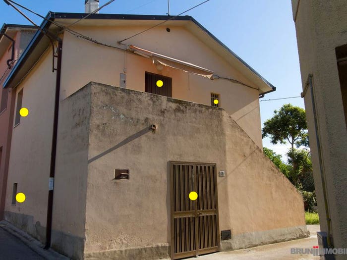Casa quadrilocale in vendita in Strada Comunale Villa Mascitti, Crecchio