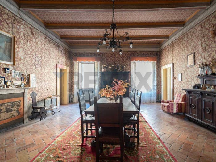 Appartamento con 6 locali in vendita in Corso Giacomo Leopardi, Centro, Cupramontana