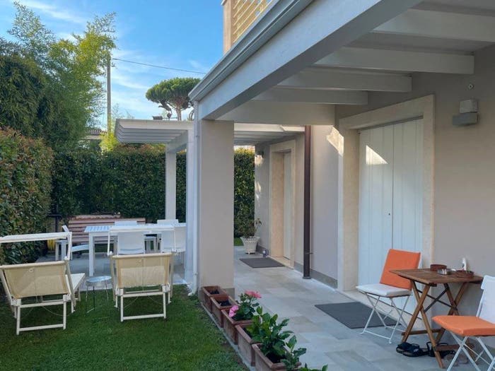 Casa con 6 locali in vendita in Via Pardini, Cinquale, Montignoso