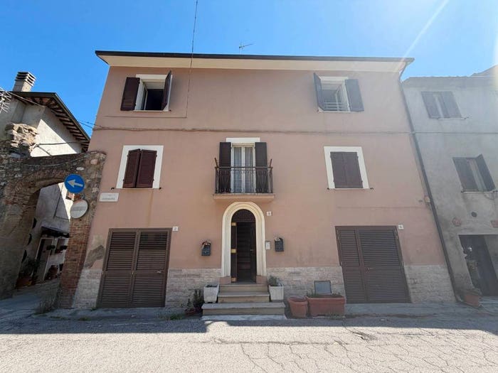 Appartamento quadrilocale in vendita in Via Sardegna, Ponte Pattoli Cordigliano, Perugia