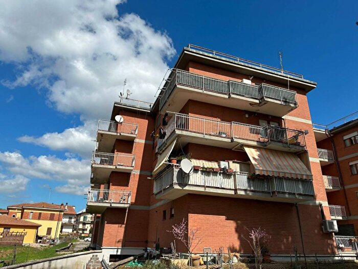Appartamento quadrilocale in vendita in Via della Resistenza, Tavernelle, Panicale