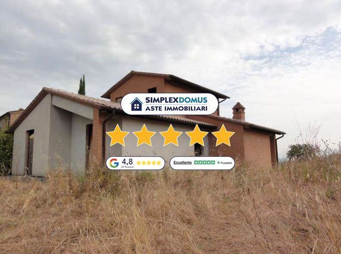 Appartamento con 6 locali in vendita in Via di Ascianello, Montepulciano