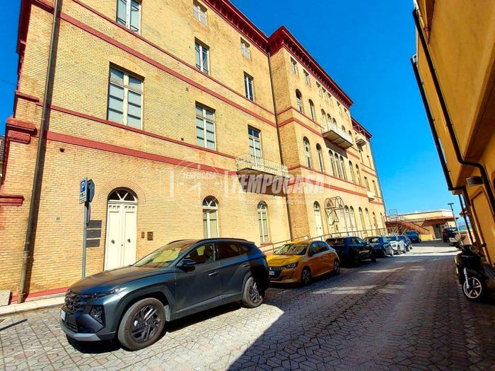 Appartamento con 5 locali in vendita in Centro, Castelfidardo