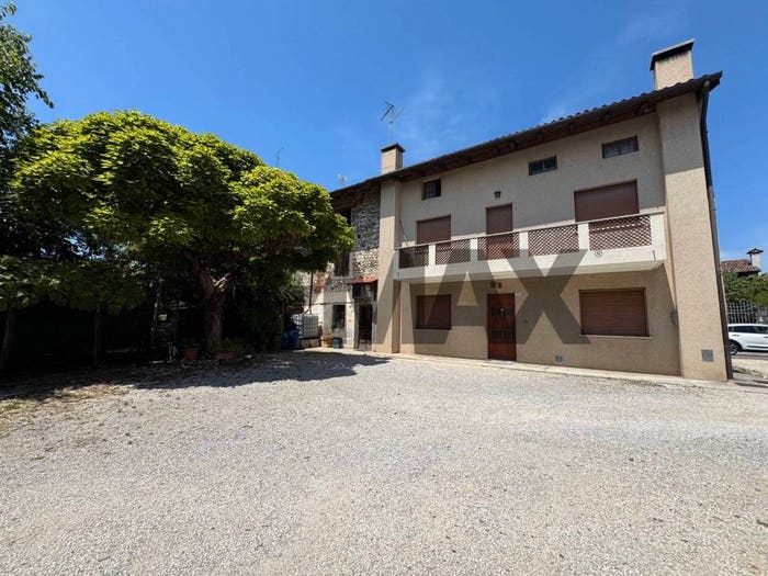 Casa con 6 locali in vendita in Centro, Pasian di Prato