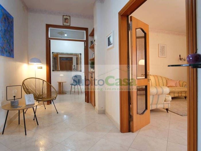 Appartamento con 5 locali in vendita in Via Sangro, Brecciarola, Chieti