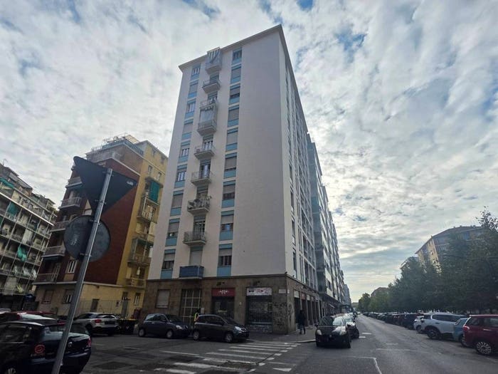 Appartamento trilocale in vendita in Via Lurisia, San Paolo, Torino