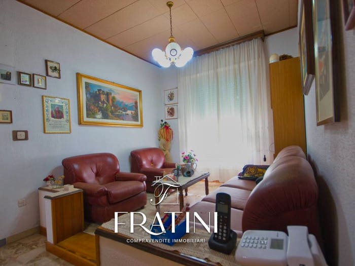 Casa con 6 locali in vendita in Via Vincenzo D'Ovidio, Campli