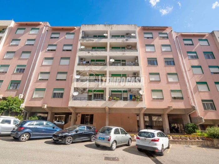 Appartamento quadrilocale in vendita in Via Zafferia, Larderia, Messina