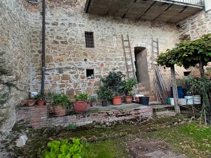 Appartamento quadrilocale in vendita in Centro, Cetona