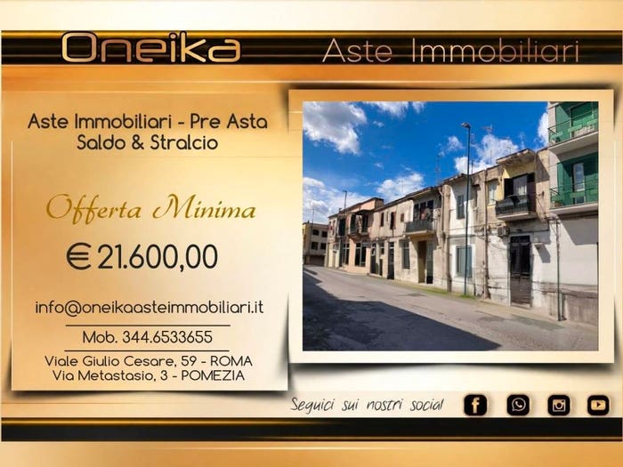 Appartamento quadrilocale in vendita in Via NapoliCapodimonte, Scampia, Napoli