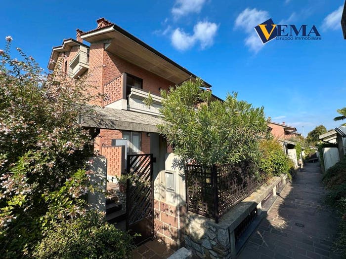Casa con 5 locali in vendita in Via Generale Chiaperotti, Uriola Scaravaglio, Rivoli