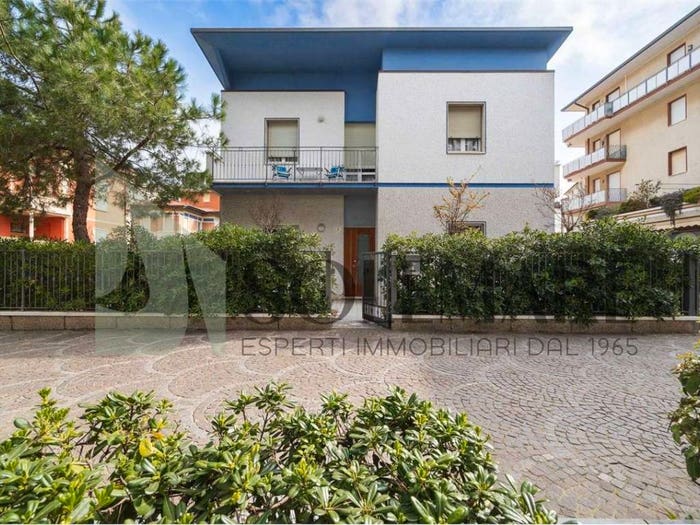 Appartamento trilocale in vendita in Cesenatico Levante, Cesenatico
