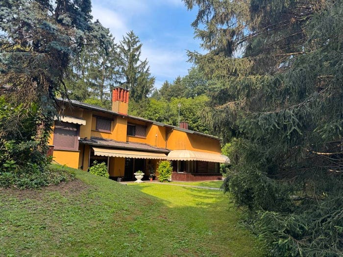 Casa con 6 locali in vendita in Via per Subinago, Centro, Carimate