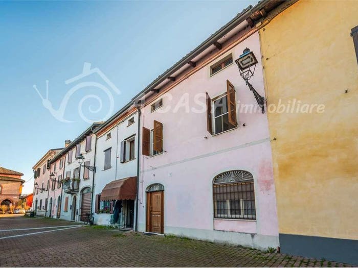 Casa con 6 locali in vendita in Zibello, Polesine Zibello