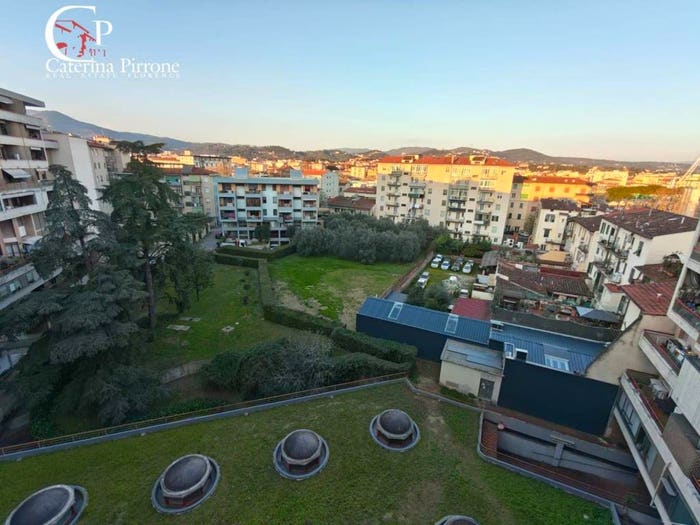 Appartamento quadrilocale in vendita in VIA CIRCONDARIA, Ponte di Mezzo Circondaria, Firenze