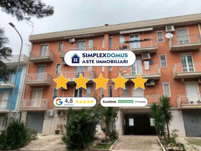 Appartamento quadrilocale in vendita in Via Ezio Tarantelli, Apricena