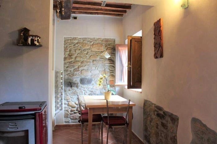 Casa bilocale in vendita in Pieve di Compito Sant'Andrea di Compito, Capannori
