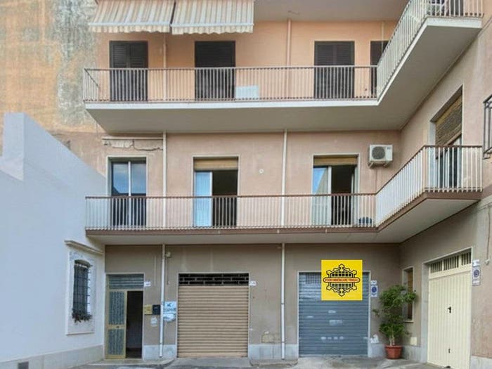 Casa con 5 locali in vendita in Centro, Avola