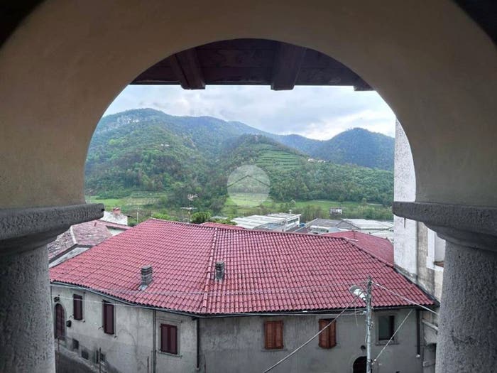 Appartamento con 5 locali in vendita in Piazza Umberto I, Centro, Adrara San Martino