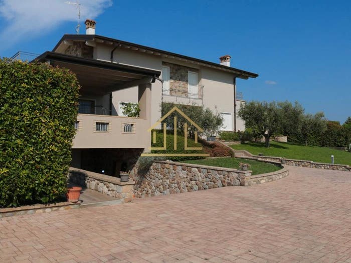 Casa con 5 locali in vendita in Via Mantova Vecchia, Castiglione delle Stiviere
