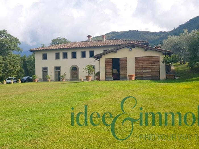 Casa con 6 locali in vendita in Via della Badia, Loro Ciuffenna